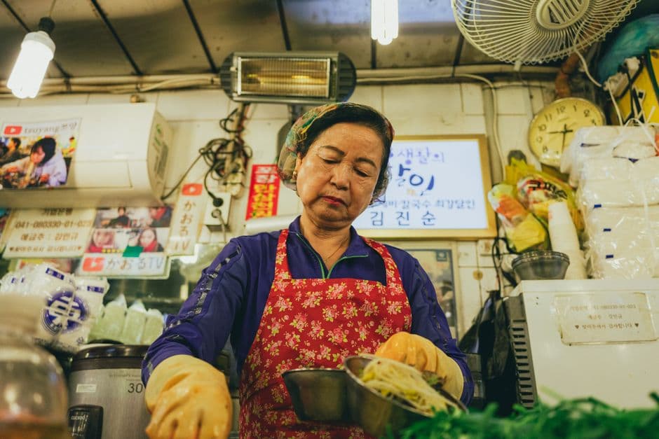 취미 시간: 클래식 음악 감상